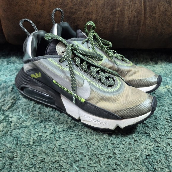 Nike Air Max 2090 Se Grey Black Volt 3m Reflective 90 Sneakers 8 - Picture 5 of 15
